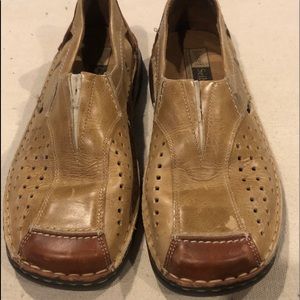 Joseph Seibel Two Toned Leather Loafer
